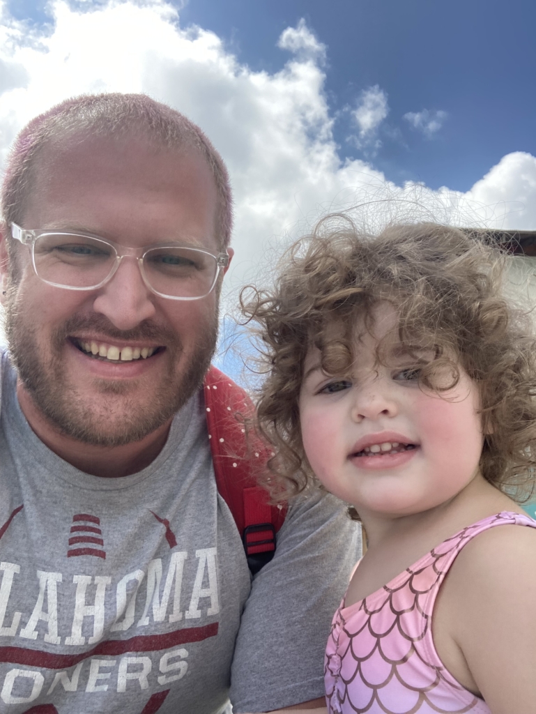 Nick and his youngest. Boomer Sooner!