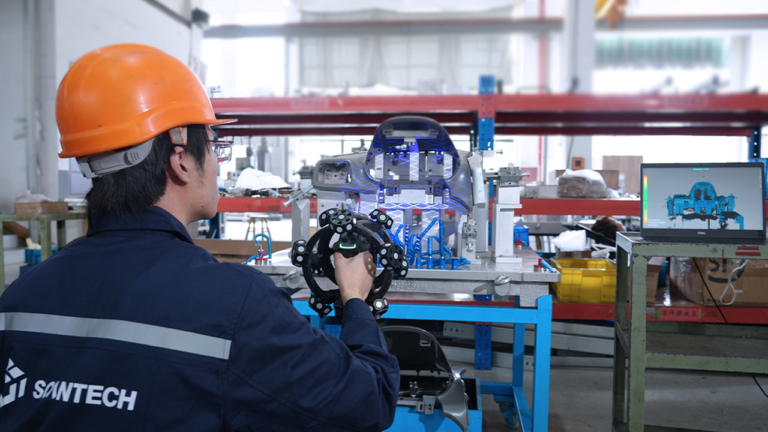 SCANTECH Nimbletrack 3D scanner for automotive applications