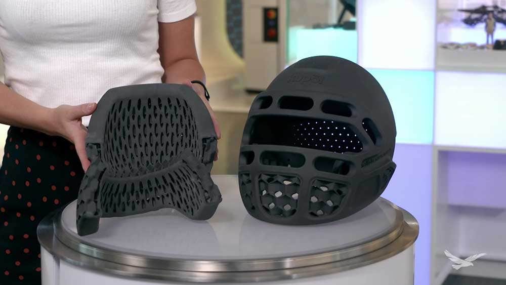 Kupol Football Helmet extreme 3D printing with HP